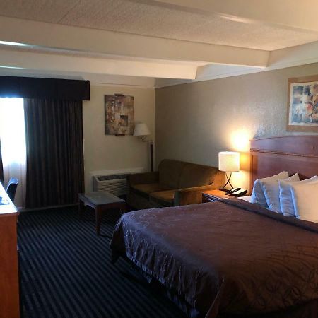 Lexington Inn & Suites-Elgin Eksteriør bilde